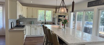 Selwyn Buckhorn Lakehouse 