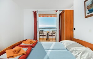 1 habitación, wifi gratis y ropa de cama