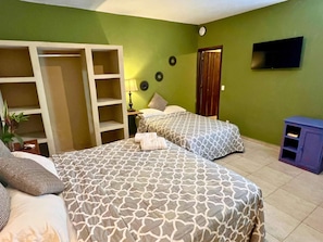 1 bedroom - #5 Cenote Antiguo - Apartment with Shower (BENITO JUAREZ)