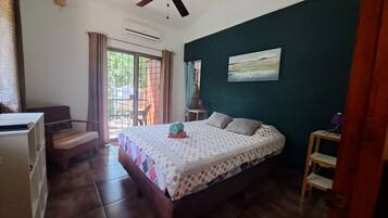 Comfort Double Room, 1 Katil Ratu (Queen), Non Smoking, Garden View | Katil Select Comfort, dihias secara berasingan