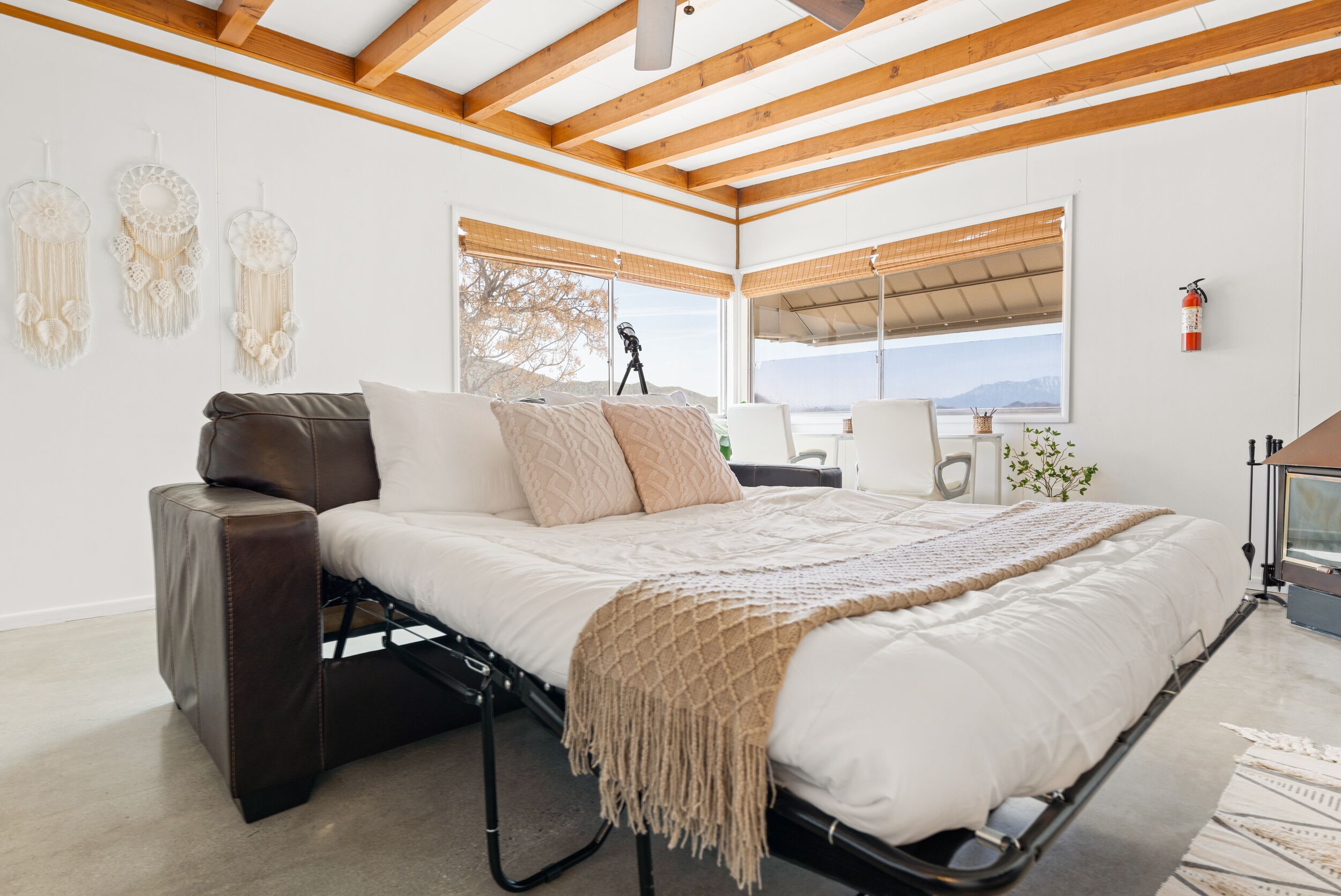 1 室のベッドルーム、WiFi、ベッドシーツ