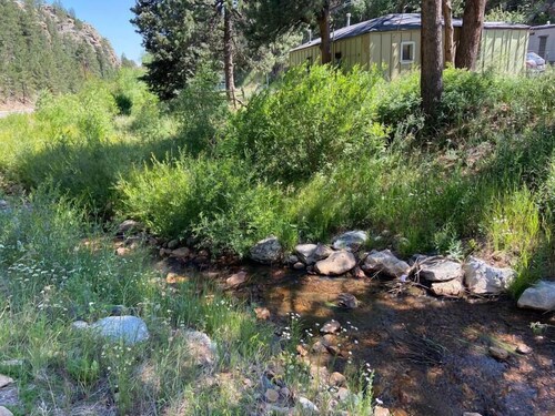 Dog-friendly Kit Carson Cottage on Coal Creek - Boulder/Golden