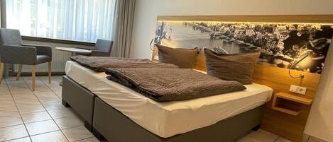 1 bedroom, travel crib, WiFi, bed sheets