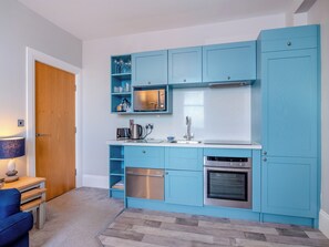 Geschirrspüler, Hochstuhl