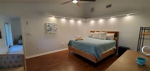 3 chambres, fer et planche Ă repasser, Wi-Fi, draps fournis
