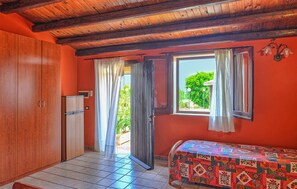 3 Schlafzimmer, Bügeleisen/Bügelbrett, Reisekinderbett, kostenloses WLAN