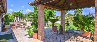 3 bedroom pet friendly home in Solarino