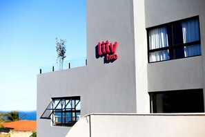 Fachada de la propiedad