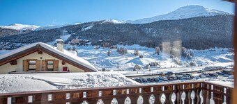 Convenience, comfort and atmosphere at your fingertips.