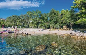 Beach nearby - 1 bedroom awesome apartment in Omisalj (Omisalj)