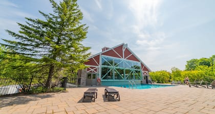 Horseshoe Valley Suites - The Elm