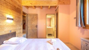 4 bedrooms, WiFi