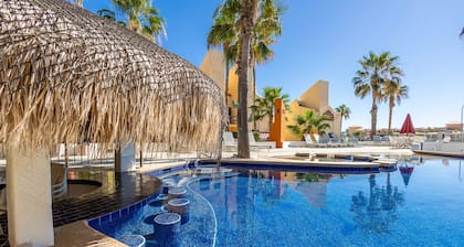 Charming Retreat: 1-Bedroom Condo in Historic SJD