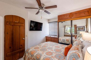 1 habitación, tabla de planchar con plancha, wifi y ropa de cama