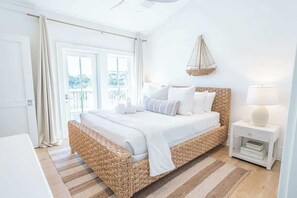 5 bedrooms, iron/ironing board, travel cot, WiFi - Gulf Bridge (Inlet Beach)