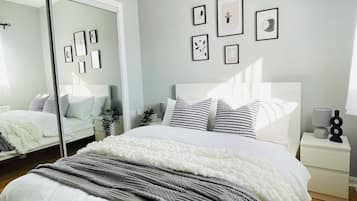 2 bedrooms, iron/ironing board, WiFi, bed sheets