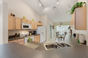 別墅 (Soaring Eagle at Eagle Point by Shine) | 外觀