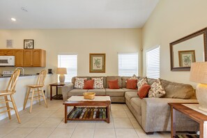 Villa (2 Suites, 1 King, 5 beds: Pool. Games) | Exterior