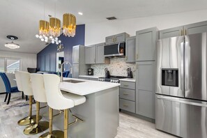 Exterior - Breathe Easy at Solterra Resort by Shine Villas 706 (Davenport)