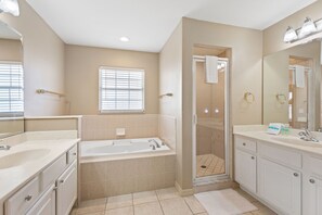 Villa (6 Bedroom Premium home with Pool, Spa) | Exterior - 6 Bedroom Premium Home With Pool, Spa and Games Room #800 (Davenport)