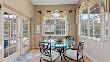 Villa (6 Bedroom Premium home with Pool, Spa) | Exterior