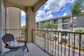 Apartment (Contemporary @Vista Cay By Shine Vill) | Außenbereich
