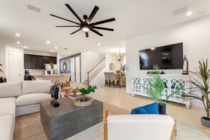 Villa (Monterey Bay at Solara by Shine Villa) | Außenbereich