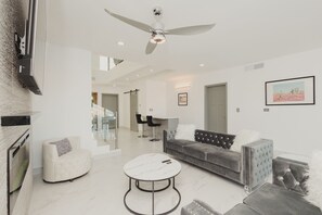 TV - Pelican Place By FMI Rentals (Puerto Peñasco)