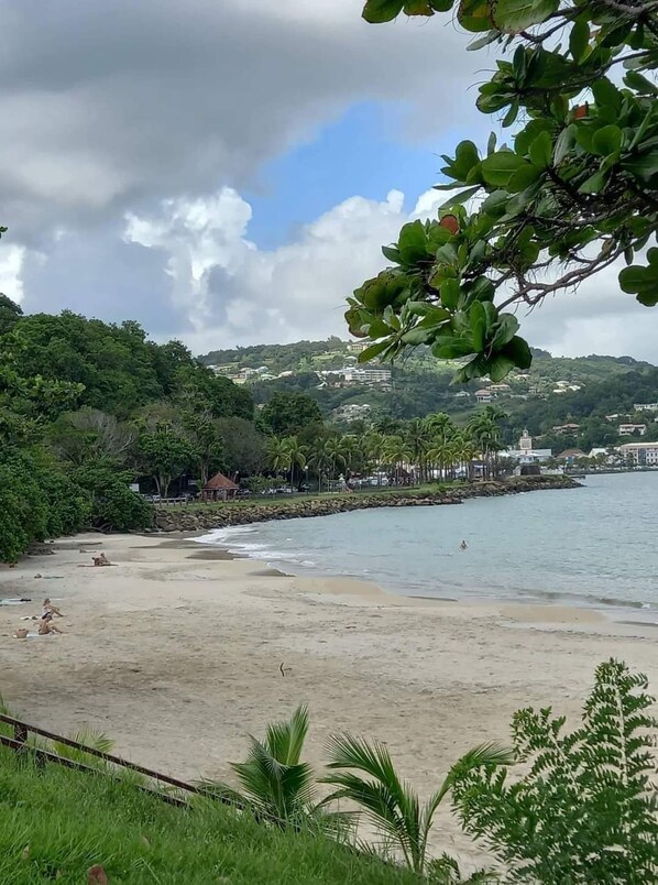 Beach - Location Meryem Beau Studio Situé a la Presqu'île de la Caravelle Martinique (La Trinité)