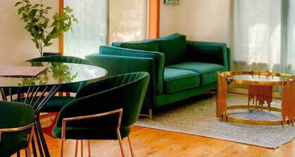 Homely Vibes 3BR Garden