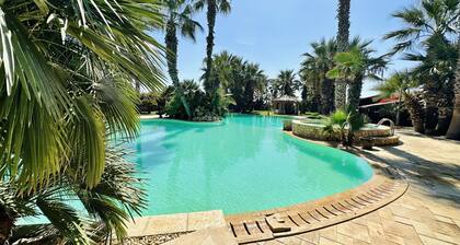 Private Villa with private pool, WIFI, A/C, hot tub, TV, patio, pets allowed, panoramic view