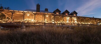 Selah Springs Ranch- Large Family Reunion/Retreat Ranch on the River- Sleeps 60