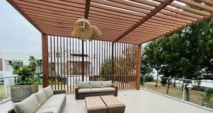 Biệt thự biển Zenna Villas 617