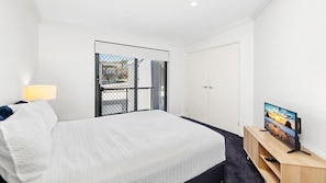 3 bedrooms, free WiFi, bed sheets - Ocean Views (Boat Harbour)
