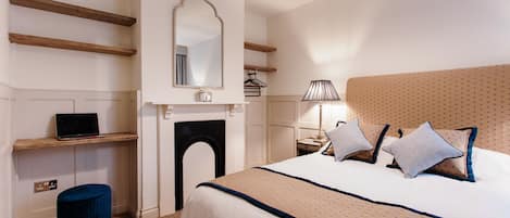 2 soverom, strykejern/-brett, reiseseng for barn og wi-fi