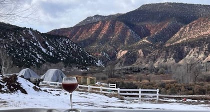 Game Room, Hot Tub, Privacy, Vail to Glenwood