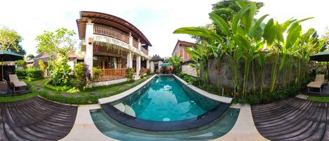 スーペリア ダブルまたはツインルーム | バルコニー