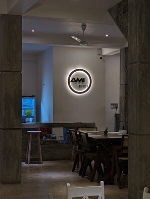Restaurant - Ami Mirissa (Kamburugamuwa)