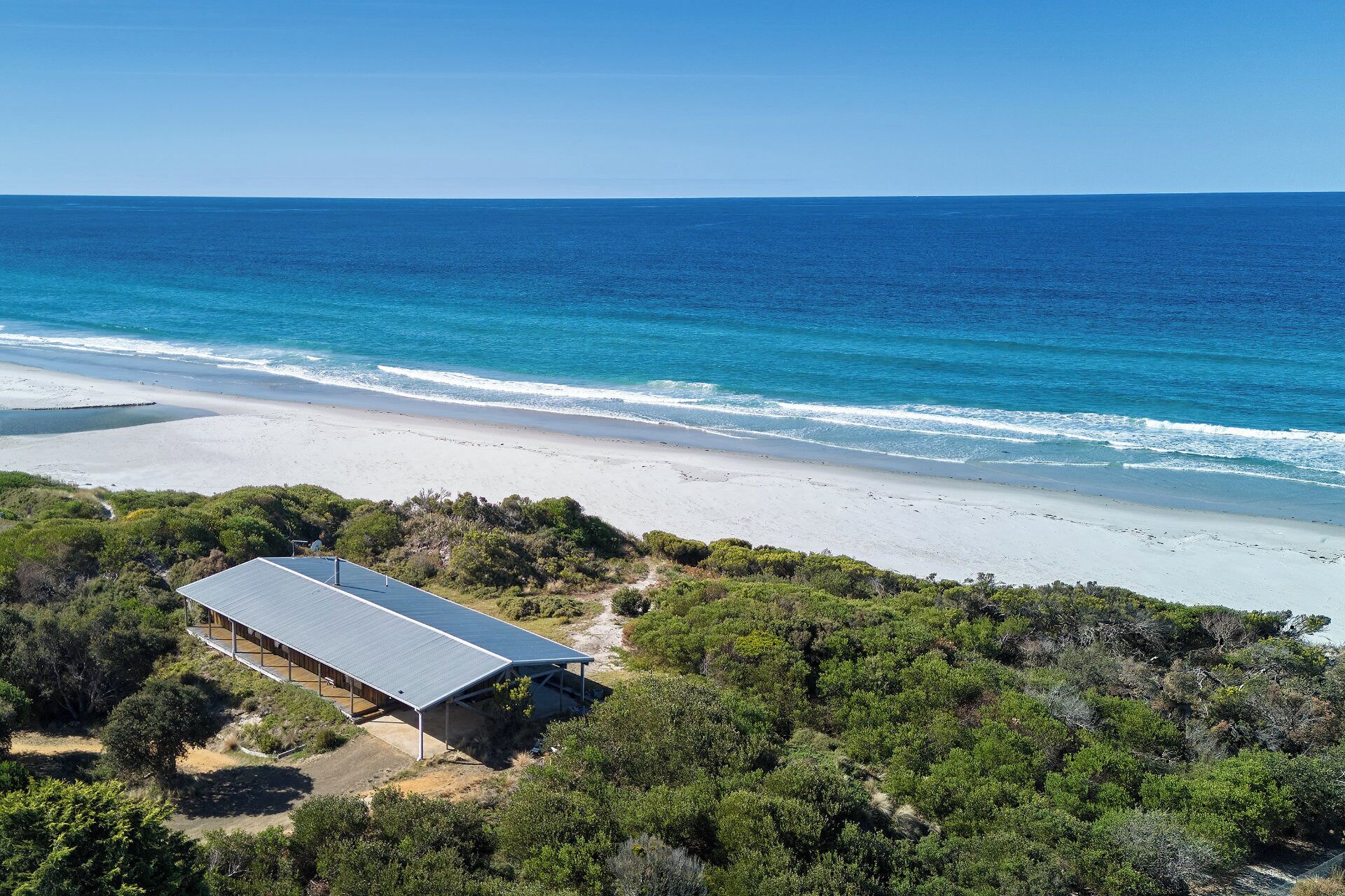 Accommodatie ligt op het strand