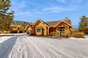 Exterior - Sun-filled mountain home with large deck, games, & views - near skiing & trails (South Fork)
