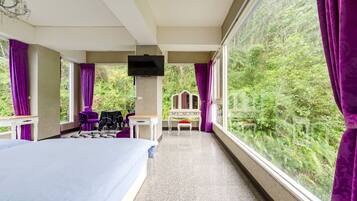 Quadruple Room, Bathtub | View from room