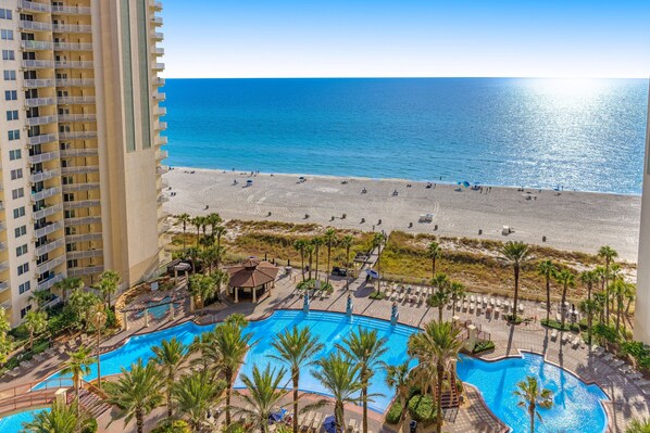 Innenpool, beheizter Pool