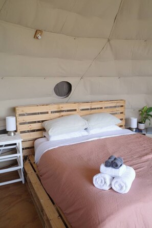 1 slaapkamer, reisbedje, beddengoed