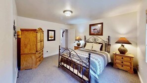3 bedrooms, free WiFi, bed sheets