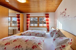 1 quarto, ferros/tábuas de passar roupa, Wi-Fi de cortesia