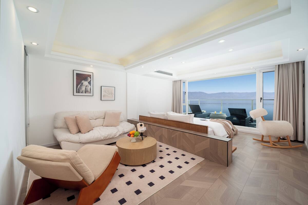 Quarto panorâmico, 1 cama King, para fumantes, vista para o mar | Vista do quarto