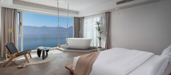 Da Li Yu Jia Ren Hotel