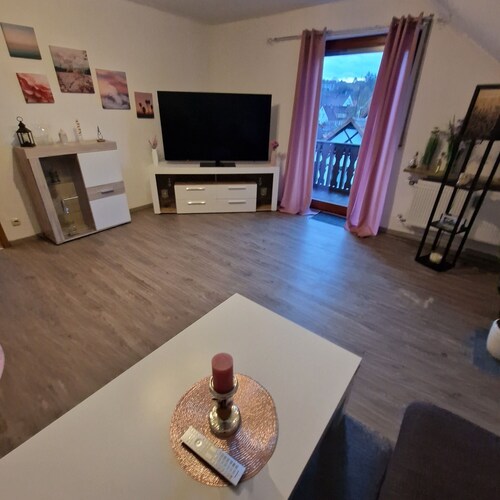 Ferienwohnung "Fränkisch Wohnen Bei Mela" mit Balkon und WLAN