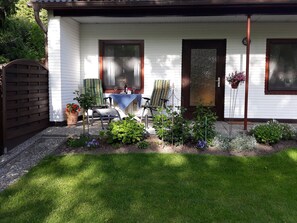 Property grounds - Apartment 'Unter Der Linde' with Private Terrace, Private Garden and Wi-Fi (Neuenkirchen)