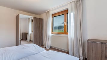 2 Schlafzimmer, Bügeleisen/Bügelbrett, kostenloses WLAN, Bettwäsche